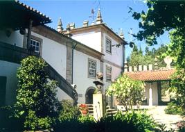 Swimming pool at Quinta de Vermil Ponte de Lima